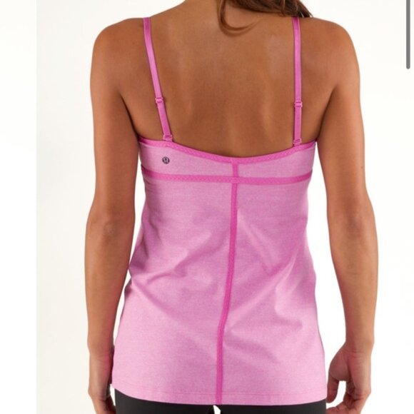 Lululemon Ariel Tank size 6 - Picture 2 of 7